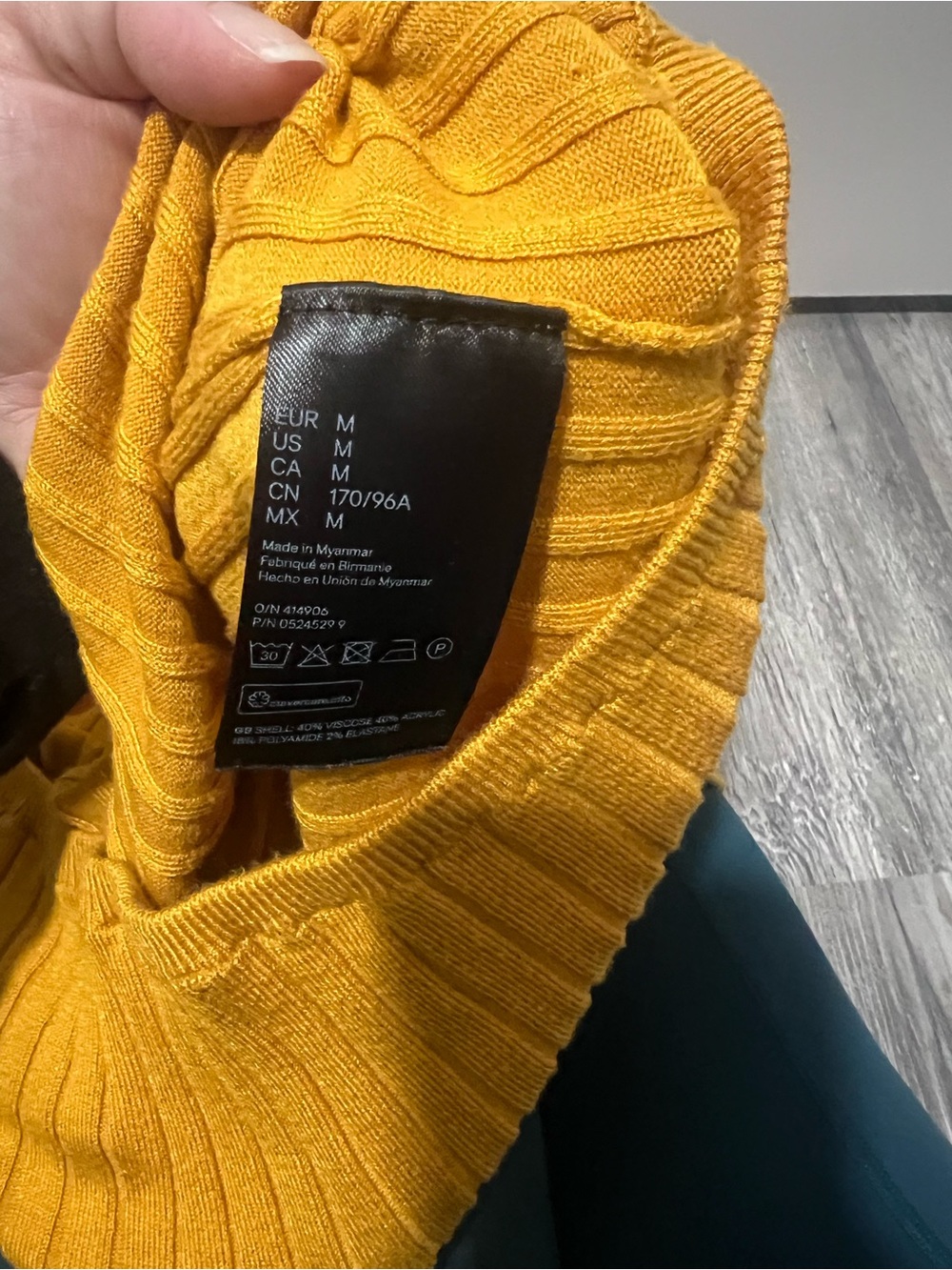 H&M Ribbed Mustard Halter Tank Top - Picture 6 of 6